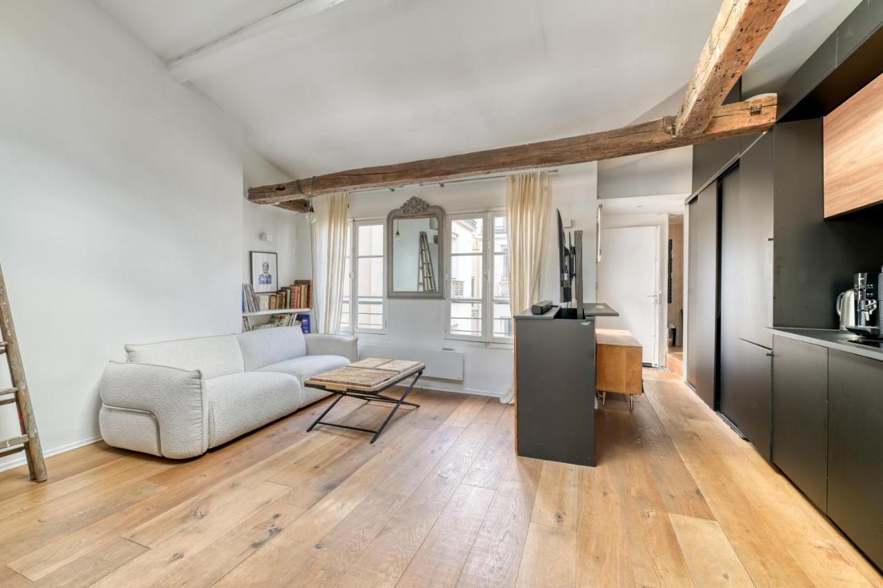 Luxurious Flat - Square Du Temple In Parijs