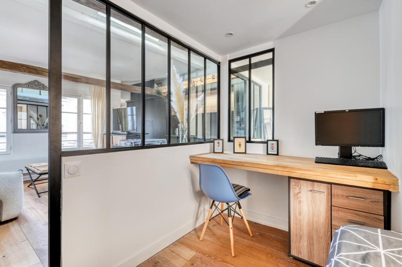 Luxurious Flat - Square Du Temple In Parijs
